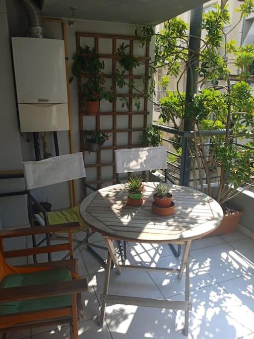 Apartamento Georgia'S House Atenas Exterior foto